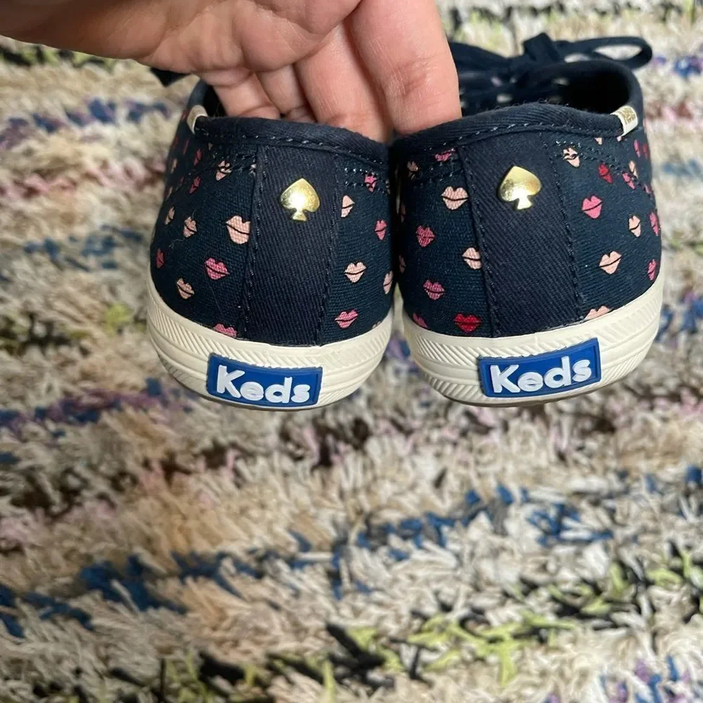 kate spade very clean